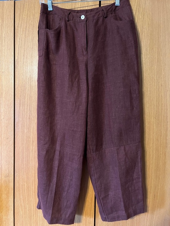 Harve Benard Pants - VTG Harve Bernard Sz. Sm. Linen Capri. Good cond. burgundy.